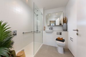 Photo 6- click for photo gallery